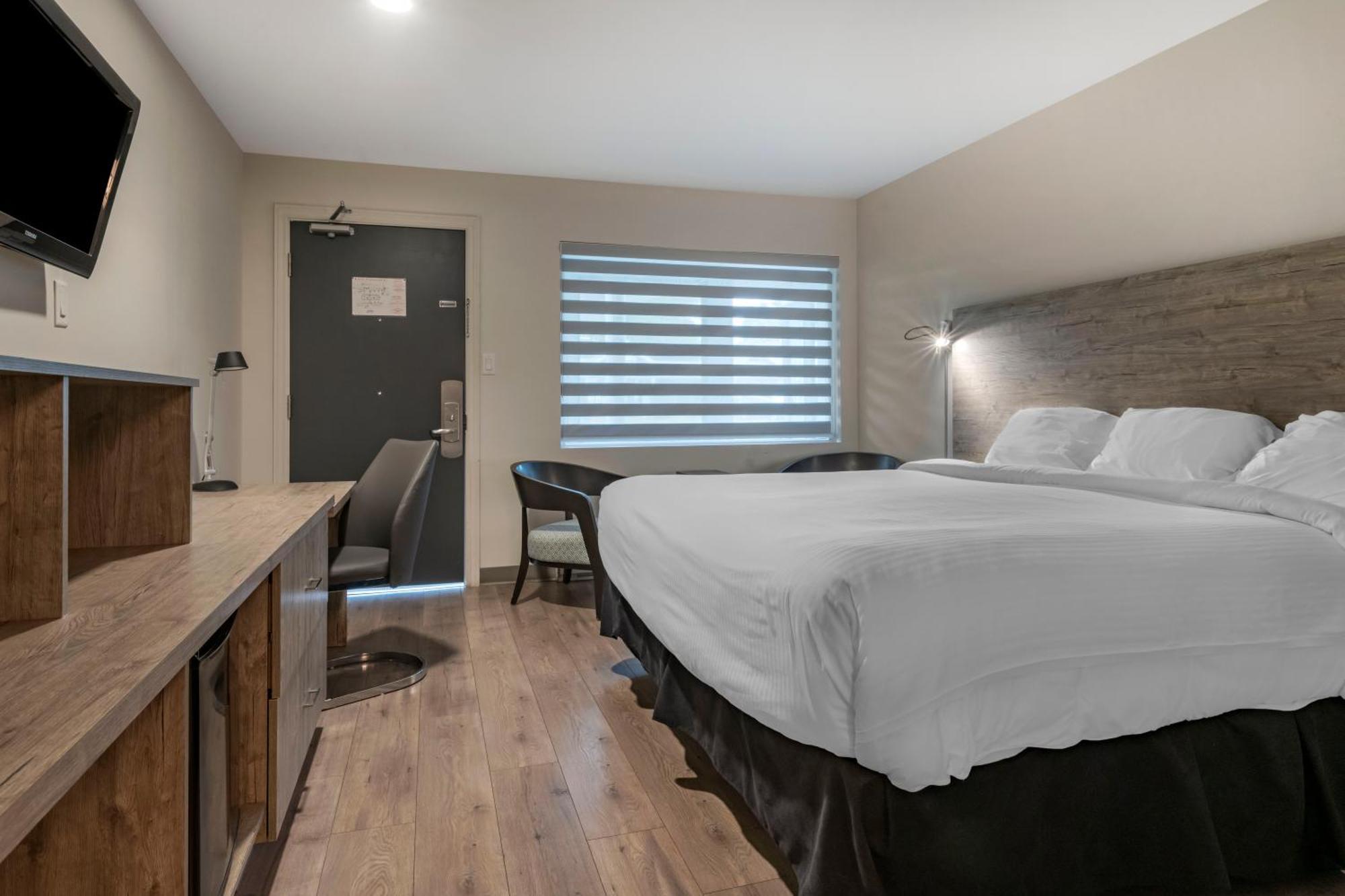 Dannys Hotel Suites; Surestay Collection By Best Western Beresford Buitenkant foto